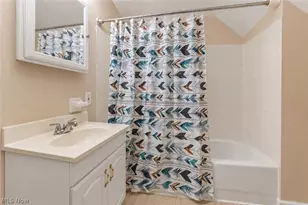 18914 Neff Rd, Loveland, OH 44119 - Photo 16