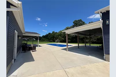 1850 Meadow Creek Drive, South Zanesville, OH 43701 - Photo 20