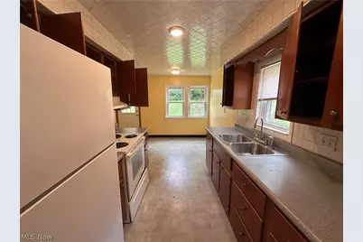 2636 Hollywood Boulevard, Steubenville, OH 43952 - Photo 10