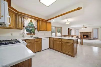 335 Radley Drive, Painesville, OH 44077 - Photo 12