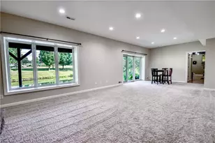 6960 Sturbridge Dr, Concord Twp, OH 44077 - Photo 28