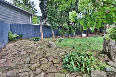 1836 Bayberry Lane, Coshocton, OH 43812 - Photo 18