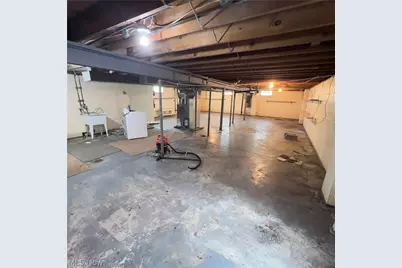 57380 Hospital Road, Bellaire, OH 43906 - Photo 28