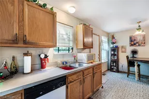 1724 Overland Ave, Youngstown, OH 44511 - Photo 6