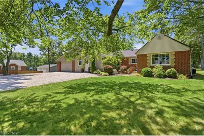1846 Edwards Drive, Akron, OH 44306 - Photo 4