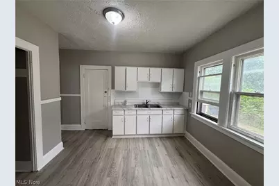 1092 E 169th Street, Loveland, OH 44110 - Photo 10