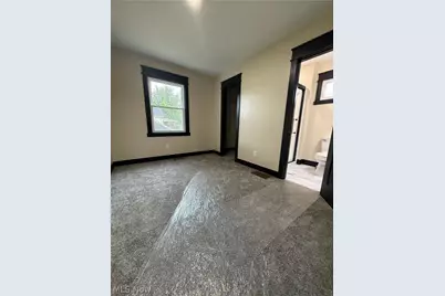 105 E Vermont Avenue, Sebring, OH 44672 - Photo 22