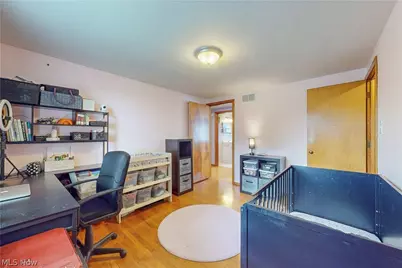 145 Pembroke Road, Steubenville, OH 43953 - Photo 20