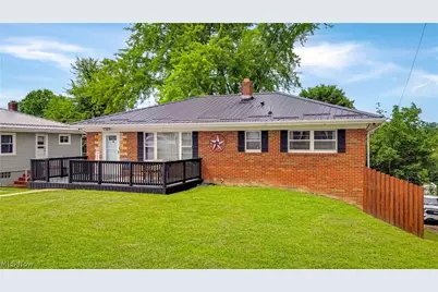 145 Pembroke Road, Steubenville, OH 43953 - Photo 2
