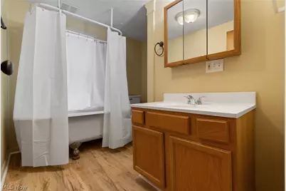 2247 18th Street SW, Lakemore, OH 44314 - Photo 18