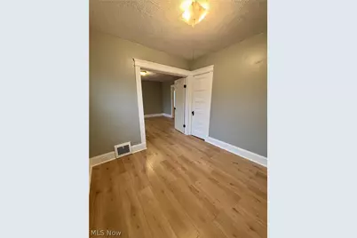 7523 Osage Ave #UP, Loveland, OH 44105 - Photo 4