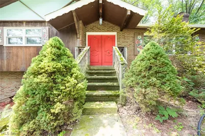 2912 Edelweiss Drive NW, Sugarcreek, OH 44681 - Photo 2