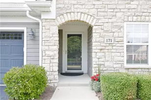 171 Briarwood Dr, Mount Vernon, OH 43050 - Photo 2