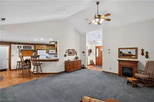 341 W Cedar St, Jefferson, OH 44047 - Photo 6