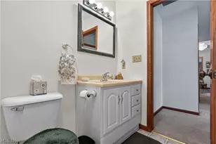 341 W Cedar St, Jefferson, OH 44047 - Photo 12