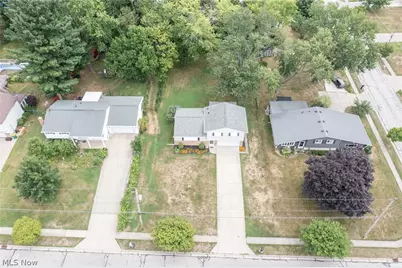 9909 Cynthia Drive, Twinsburg, OH 44087 - Photo 36