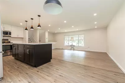 9909 Cynthia Drive, Twinsburg, OH 44087 - Photo 12