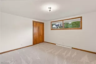 935 Blossom Ln, Zanesville, OH 43701 - Photo 24