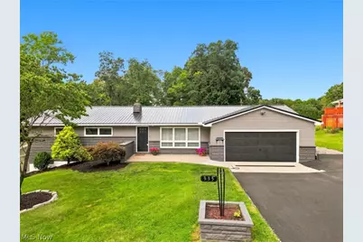 935 Blossom Lane, Zanesville, OH 43701 - Photo 1