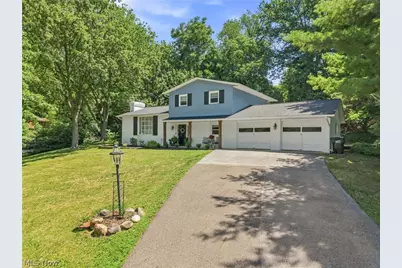 1884 Spring Valley Avenue NW, Canton, OH 44708 - Photo 2