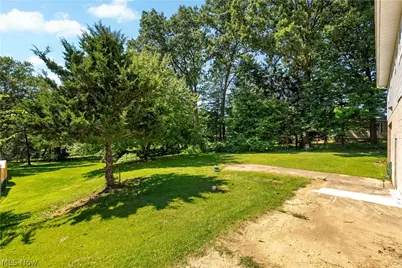 3184 Conlin Drive, Akron, OH 44319 - Photo 8