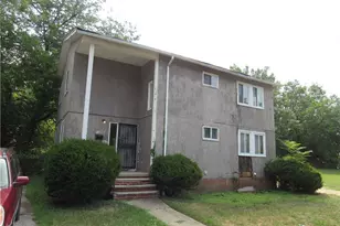 1393 E 89th St, Loveland, OH 44106 - Photo 2