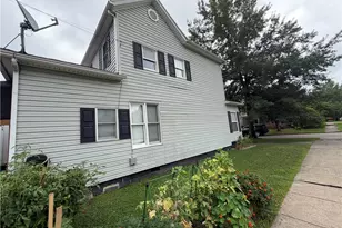 616 Fairground St, Caldwell, OH 43724 - Photo 2