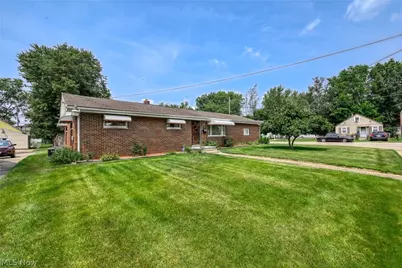 1931 Taft Avenue NE, Canton, OH 44705 - Photo 36