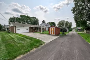 1931 Taft Ave NE, Canton, OH 44705 - Photo 8