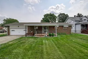 1931 Taft Ave NE, Canton, OH 44705 - Photo 2