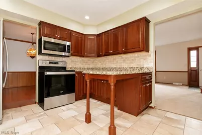 12066 Huntoon Road, Painesville, OH 44077 - Photo 16