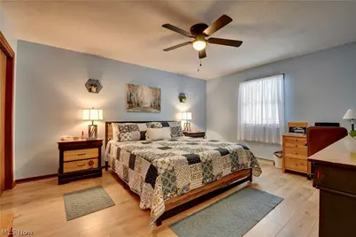 328 10th Street NW, New Philadelphia, OH 44663 - Photo 18