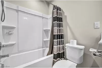489 Regina Drive, Painesville Twp, OH 44077 - Photo 24