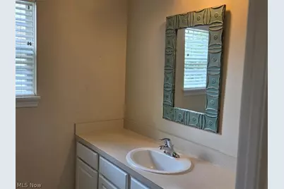 1200 Cherokee Path, Vermilion, OH 44089 - Photo 18