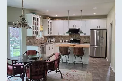 1200 Cherokee Path, Vermilion, OH 44089 - Photo 14