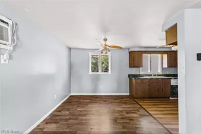 1423 Shaffer, Lorain, OH 44053 - Photo 6