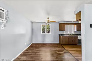 1423 Shaffer, Lorain, OH 44053 - Photo 6