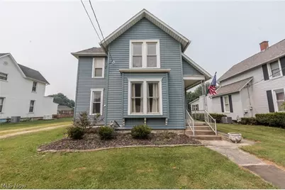 118 Hickory Street, Bellevue, OH 44811 - Photo 1