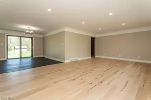8839 Billings Rd, Kirtland, OH 44094 - Photo 12