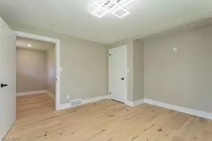 8839 Billings Rd, Kirtland, OH 44094 - Photo 22