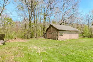 8839 Billings Rd, Kirtland, OH 44094 - Photo 36