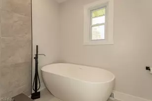 8839 Billings Rd, Kirtland, OH 44094 - Photo 20