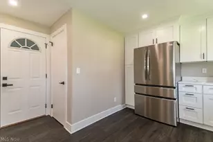 8839 Billings Rd, Kirtland, OH 44094 - Photo 6