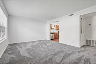 1881 Hanover St, Cuyahoga Falls, OH 44221 - Photo 4
