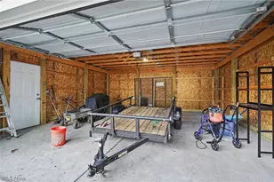 1881 Hanover St, Cuyahoga Falls, OH 44221 - Photo 30