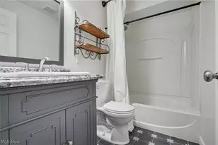1881 Hanover St, Cuyahoga Falls, OH 44221 - Photo 22