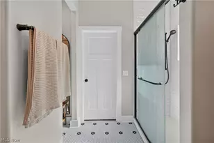25601 Ridge Rd, West Chester, OH 44625 - Photo 24