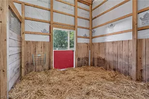 25601 Ridge Rd, West Chester, OH 44625 - Photo 38