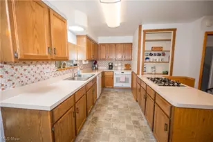 800 E 332nd St, Eastlake, OH 44095 - Photo 20