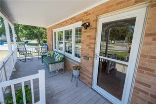 800 E 332nd St, Eastlake, OH 44095 - Photo 14